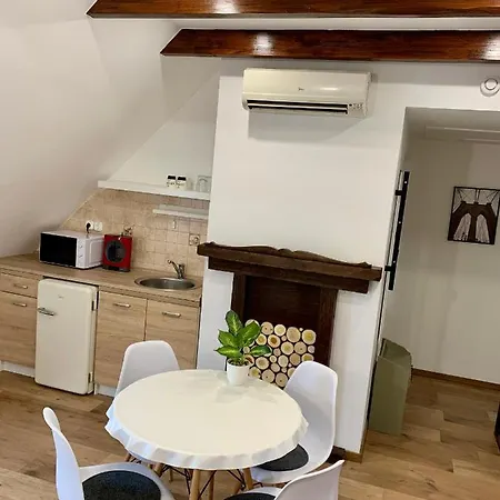 Barbakan Apartman Gyula Exterior photo