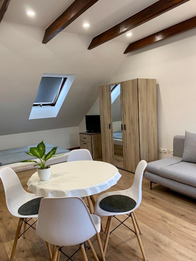 Barbakan Apartment *